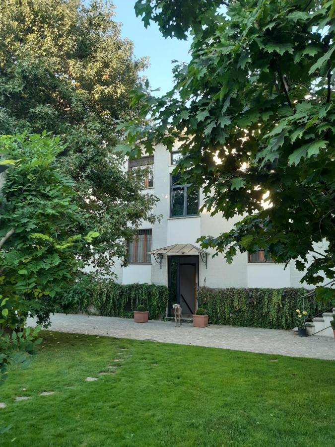 D'Or Duble' Bed And Breakfast Carignano  Екстериор снимка